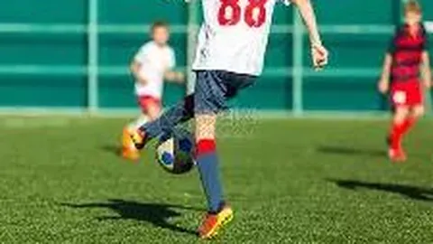 “电竞江湖，我们默默搬砖的身影”