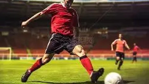 人民币兑美元中间价上调至7.0796，较昨日上涨30点