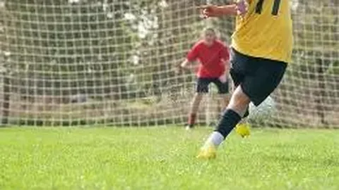 巴萨积极布局，全力锁定拉什福德：莫雷托揭秘弗里克的头号引援目标！